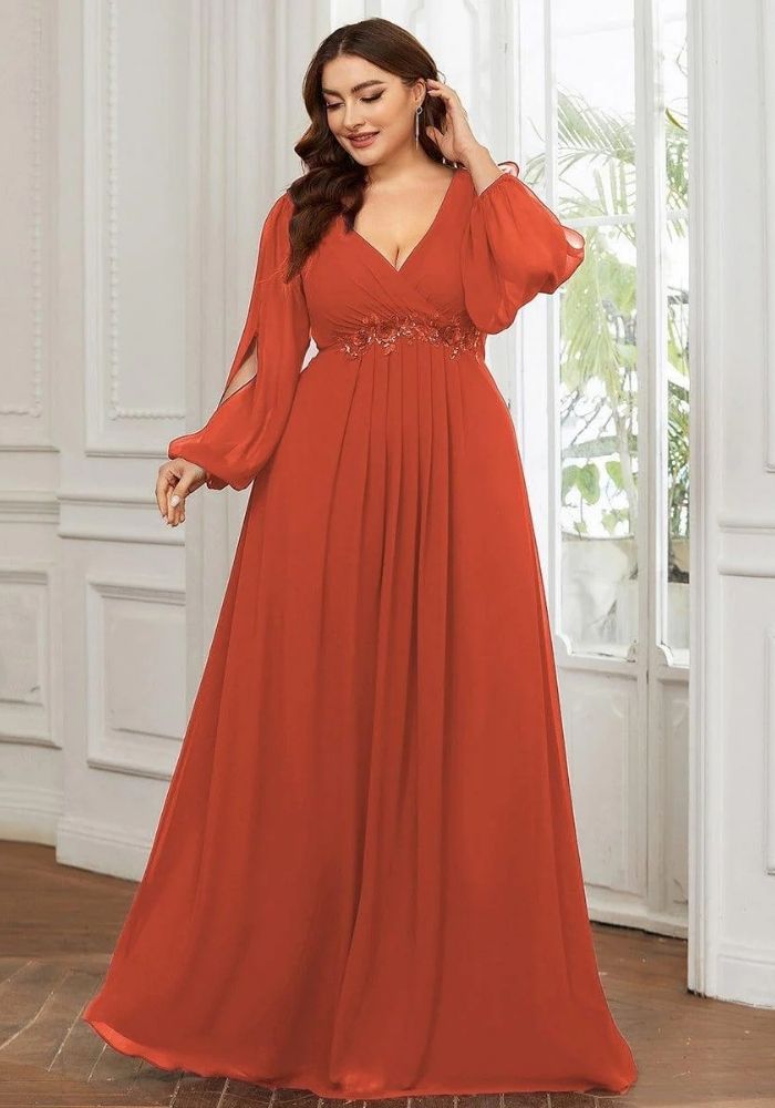 Kleid in Rostrot Langärmliges Brautkleid A-Linie
