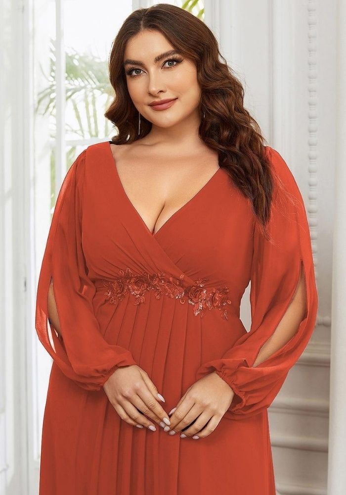 Kleid in Rostrot Langärmliges Brautkleid A-Linie